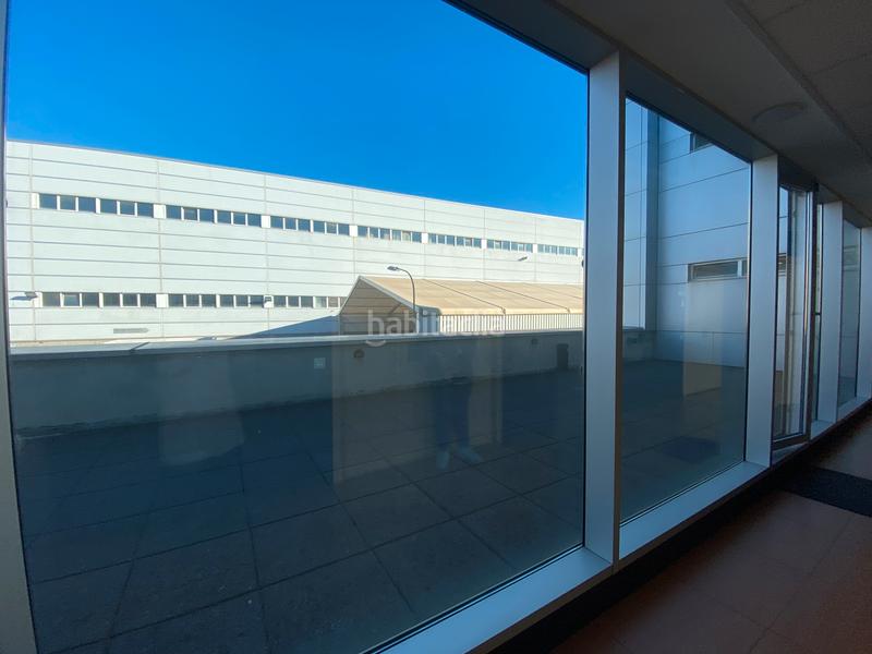 Foto 08a8b23e-b438-4e6b-b8a5-4a734f633e2f. Location bureau dans carretera de sant cugat 63 dans Rubí