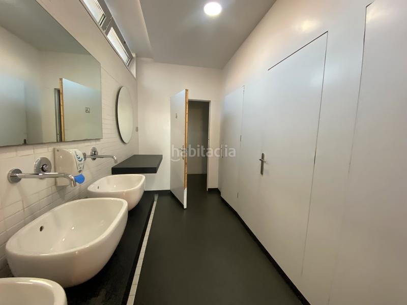 Foto 9658c6c8-b95e-484e-8a66-e9654238e094. Location bureau dans carretera de sant cugat 63 dans Rubí