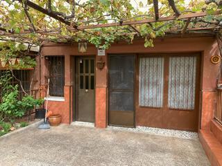 Maison jumelée à Carrer de valència 31. Casa adosada en venta