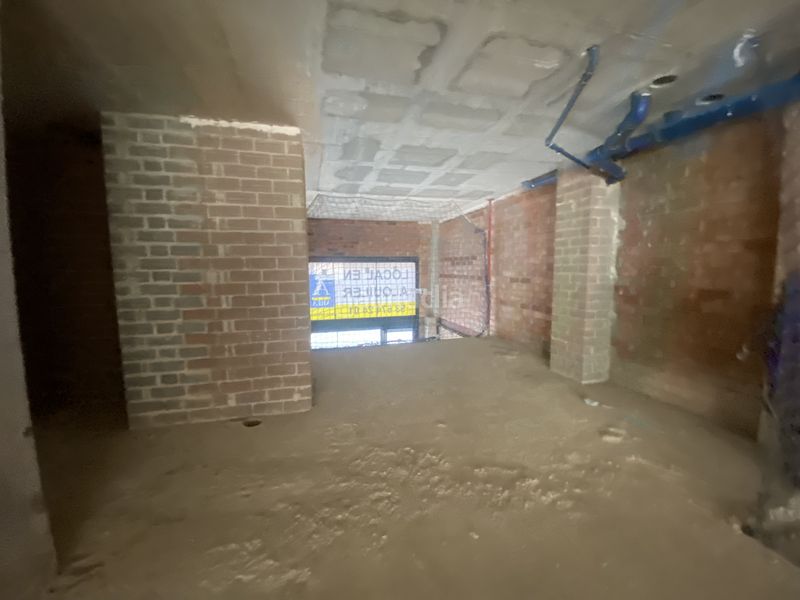 Foto 49c4c8e7-70bd-40b0-8e48-6a818fc72878. Alquiler local comercial en avinguda de rius i taulet 19 local en alquiler en Sant Cugat del Vallès