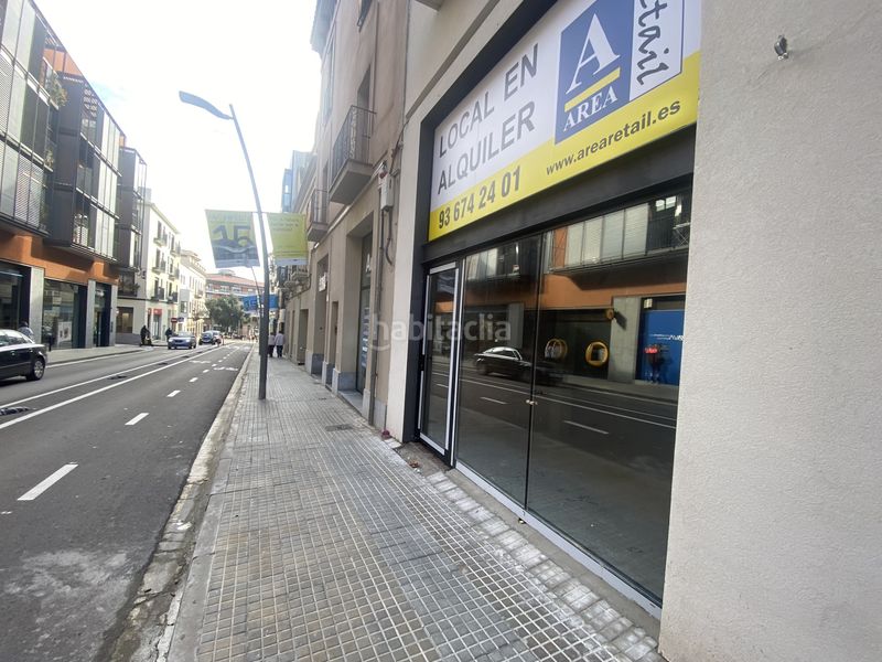 Foto 9701b04e-7010-4459-9a47-dbd8c47420d3. Alquiler local comercial en avinguda de rius i taulet 19 local en alquiler en Sant Cugat del Vallès