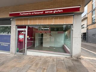 Local Comercial a Passeig de Francesc Macià 16