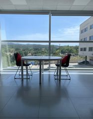 Alquiler Oficina en Avinguda corts catalanes 11. Oficina en alquiler � ubicaci�n estrat�gica y excelente luminosi