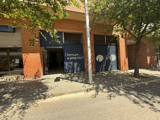 Alquiler Local Comercial en Centre - Estaci�. Gran local comercial di�fano de 500 m� en sant cugat