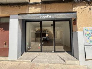 Lloguer Local Comercial a Centre - Estació. Local comercial de 94 m² en pleno centro de sant cugat del vallè