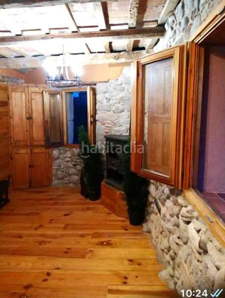 Foto 480c35fc-ec59-4734-8fc1-a0989259a79f. Duplex dans carrer del pont vell 28 dans Gironella
