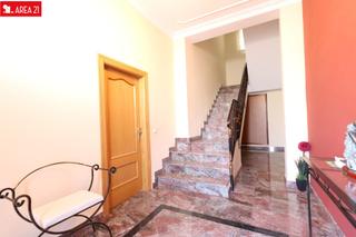 Casa a Benaguasil. Edificio en venta en benaguacil para entrar a vivir