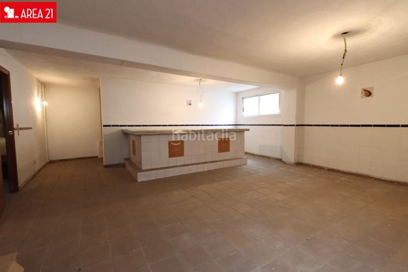 Foto fdb7d623-c303-4c6c-bd4a-8a073fce9214. Edifici a Núcleo Urbano Pobla de Vallbona (la)