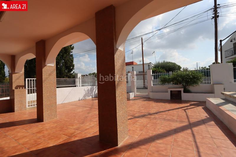 Foto 37bae8af-5856-4971-af2f-145a89e7ab13. Chalet  en venta en les masies betera en Centro Bétera