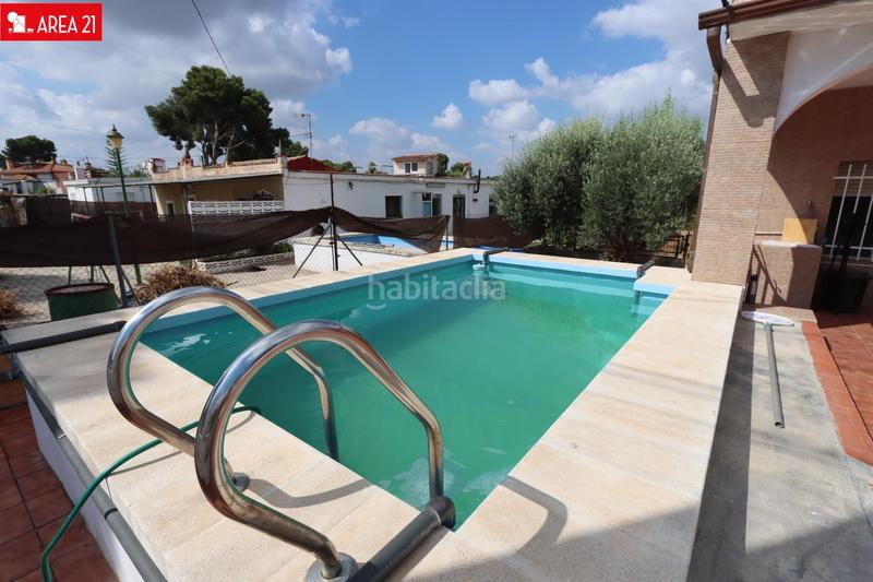 Foto 3ac7d338-5f36-4d79-91b1-71762b4df381. Chalet  en venta en les masies betera en Centro Bétera