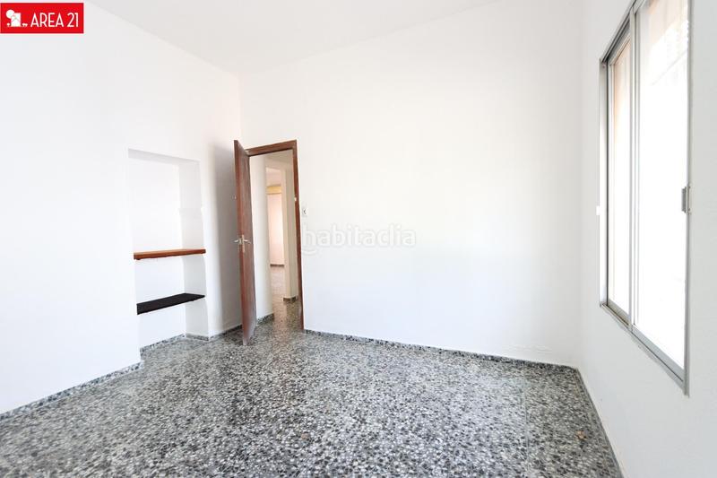 Foto 8d6430d9-bd42-4907-b30a-d611d3c1df40. Chalet  en venta en les masies betera en Centro Bétera