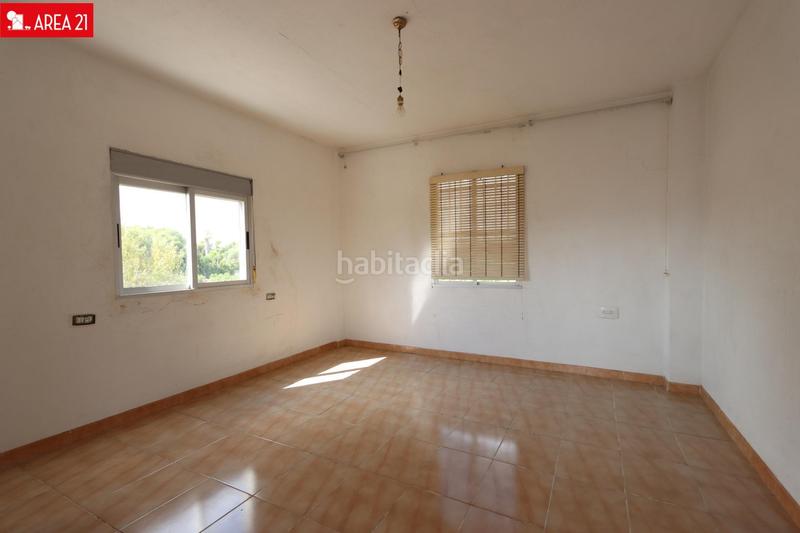 Foto c78339b6-ce0c-4fca-b521-ba78595a3312. Chalet  en venta en les masies betera en Centro Bétera
