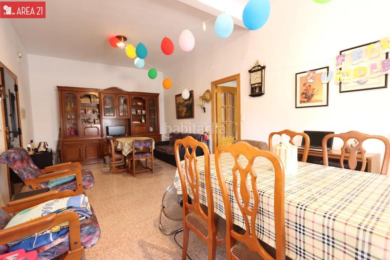 Foto 4c518ec7-1d0e-414e-a9c1-43fc97f5558e. Chalet avec parking piscine dans Urbanizaciones Llíria