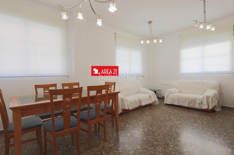 Foto 1dca8eab-a355-4500-a9e2-cb4663808201. Etagenwohnung mit parking in Núcleo Urbano Pobla de Vallbona (la)