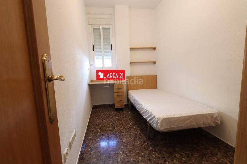 Foto 72bb70dc-0d34-4f43-b808-1dd99d391947. Etagenwohnung mit parking in Núcleo Urbano Pobla de Vallbona (la)