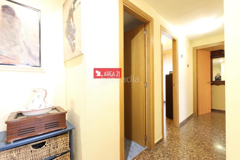 Foto 975b3a51-31d4-4baf-bb02-2ecc3bf29141. Flat with parking in Parque de la Bombilla Llíria