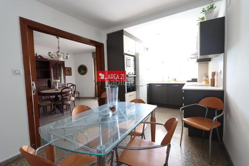 Foto 4da9f0f2-ab8f-421b-9b80-6f56c7159974. Appartement dans Les Tendetes - Avenida Burjassot Valencia