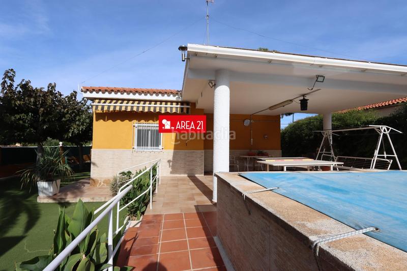 Foto f13833b1-1294-4885-83c2-4fc23ee09411. Alquiler chalet  montecolorado amueblado en Pobla de Vallbona (la)