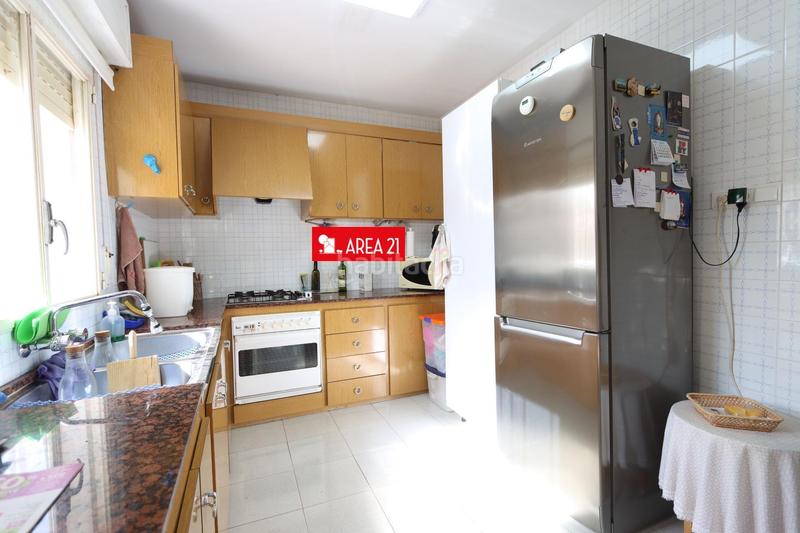 Foto ffec3c0a-1f3b-4801-99e7-b1360f51274e. Alquiler chalet  montecolorado amueblado en Pobla de Vallbona (la)