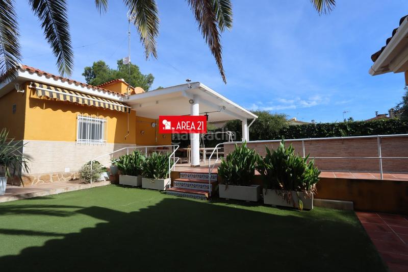 Foto fb3f0ca8-756b-4116-82f2-00e07c6457a4. Location chalet avec parking piscine dans Rascanya Pobla de Vallbona (la)