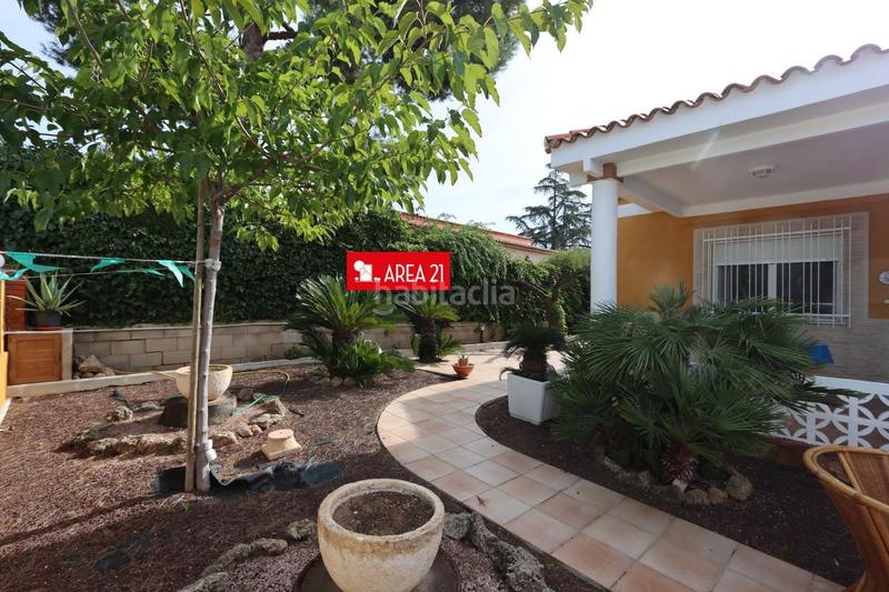 Foto 87e93b1e-9776-4a45-b183-a82bd1bc7bf6. Miete chalet mit parking pool in Rascanya Pobla de Vallbona (la)