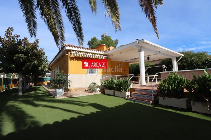 Foto 0915576f-7ba6-4591-8ea4-f3eb80908a1a. Rent chalet with parking pool in Rascanya Pobla de Vallbona (la)