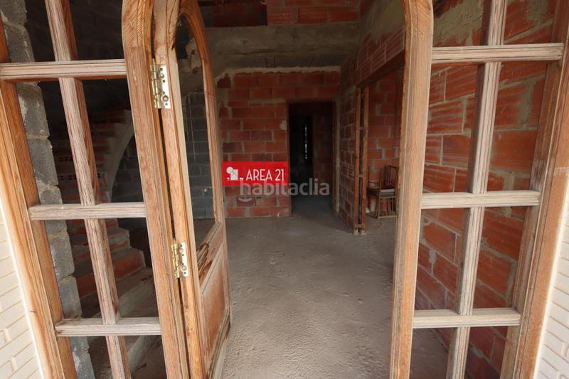 Foto 22e2c2e2-00e8-4c80-9c06-0988fbf61bb0. Chalet avec parking dans Urbanizaciones Llíria