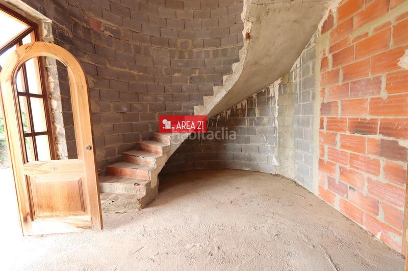 Foto 3ca38f48-342b-476c-99f6-a92e9229ea4e. Chalet avec parking dans Urbanizaciones Llíria