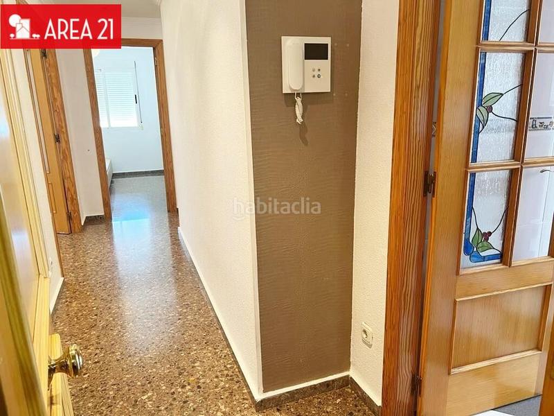 Foto 98086add-24c9-4758-83e5-c9ff1bc864f8. Miete etagenwohnung mit parking in Núcleo Urbano Pobla de Vallbona (la)