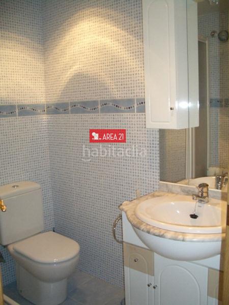 Foto cbf0b328-ff1a-4acd-b73a-1a0162e13255. Piso  esquinero en Núcleo Urbano Pobla de Vallbona (la)