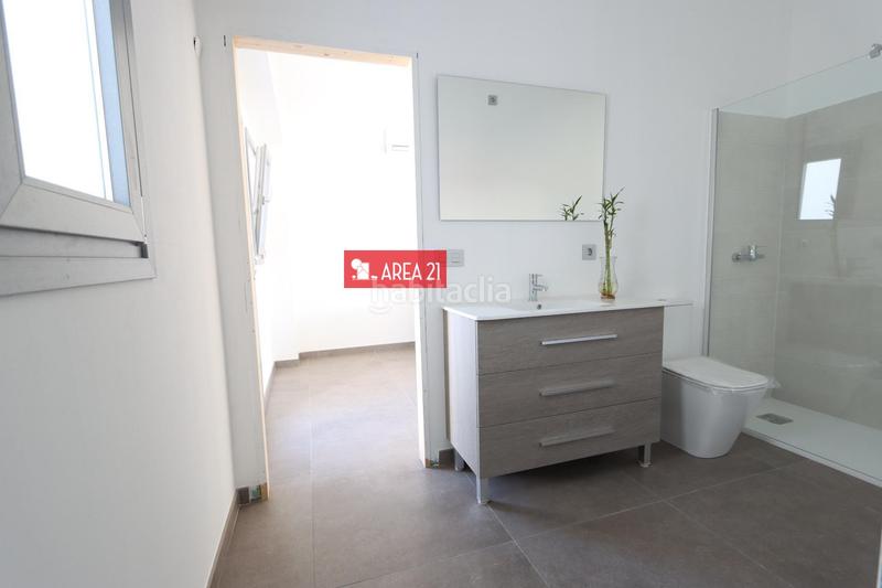 Foto 27b938ab-5d12-4628-aa90-018867908631. Maison avec parking dans Núcleo Urbano Pobla de Vallbona (la)