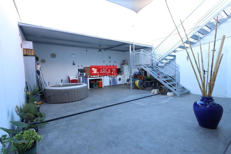 Foto ab4c6cb4-0210-43a5-8b4e-29d1fbfa10de. Maison avec parking dans Núcleo Urbano Pobla de Vallbona (la)