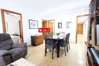 Appartement à Núcleo Urbano. Piso en venta la pobla de vallbona
