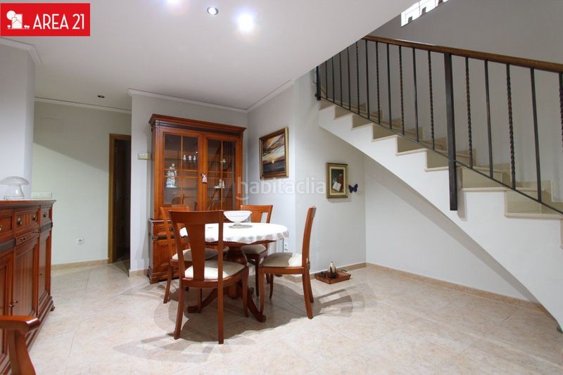 Foto 13a5eceb-8f85-45d0-810a-0ce88d8a22ae. Lloguer casa aparellada amb calefacció a La Conarda Pobla de Vallbona (la)