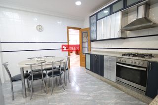 Casa in Núcleo Urbano. Casa de pueblo en la pobla de vallbona