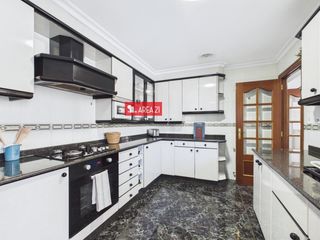 Appartement à Núcleo Urbano. Piso en ubicacion privilegiada