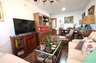 Etagenwohnung in Núcleo Urbano. Magnifico piso en venta en la pobla de vallbona