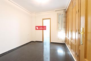 Appartement à Benaguasil. Piso con garaje y trastero