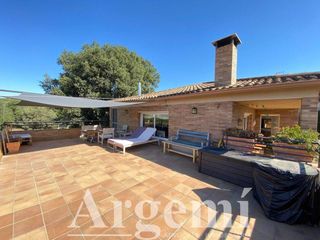 Casa en Palau-solità i Plegamans. Casa en venta en palau-solità i plegamans
