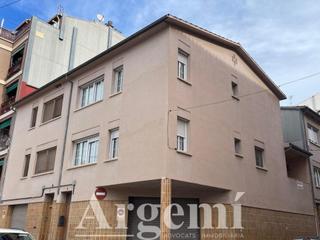 Reihenhaus in Caldes de Montbui. Casa adosada en venta en caldes de montbui