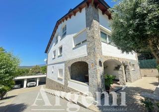 Casa a Palau-solità i Plegamans. Casa perfecta para dos familias en palausolità i plegamans