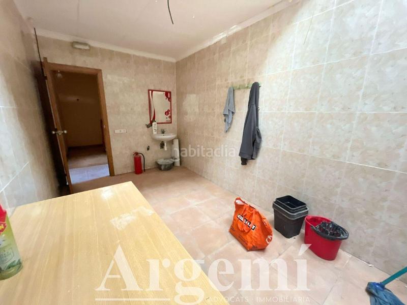 Foto 13eaecd8-79c6-4913-900c-dd3adcdd85f7. Alquiler nave industrial  en venta o alquiler 465m con gran potencial en Castellar del Vallès