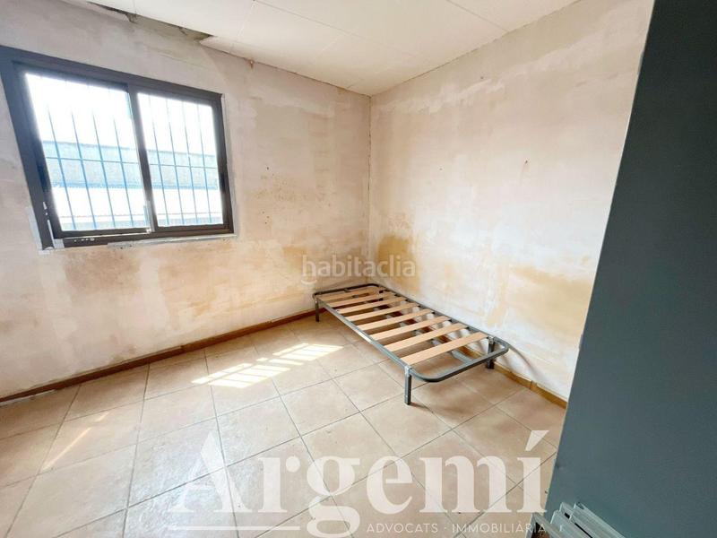 Foto 9a6127c1-1c3a-436a-b1c8-c11ab191f356. Alquiler nave industrial  en venta o alquiler 465m con gran potencial en Castellar del Vallès