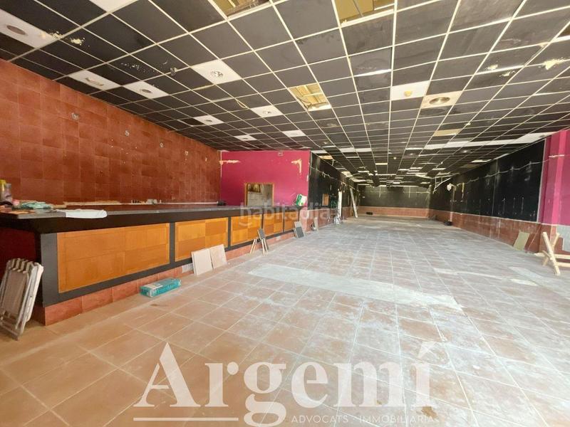 Foto a10c8004-ec80-476c-98ab-3de3227b4fc0. Alquiler nave industrial  en venta o alquiler 465m con gran potencial en Castellar del Vallès