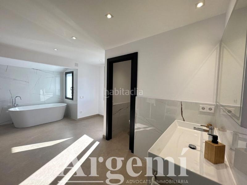 Foto 41fd1f34-013a-4a40-aedd-38c34211b7ce. Apartamento precioso chalet reformdo en palausolità i plegamans en Palau-solità i Plegamans