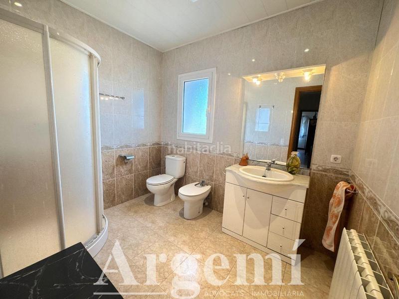 Foto 38844b70-8368-41bc-a367-cf02305c8897. Masia amb calefacció aparcament a Palau-solità i Plegamans