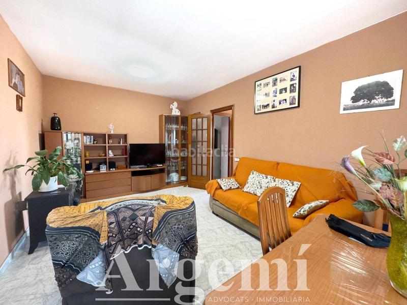 Foto 661a0740-e1f4-4dfe-bc5a-c7ea193d8b01. Masia amb calefacció aparcament a Palau-solità i Plegamans