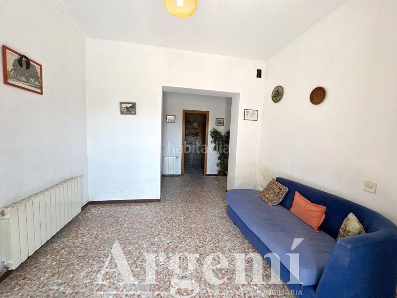 Foto 81aebb68-b20d-4cd1-a403-07588e328db8. Masia amb calefacció aparcament a Palau-solità i Plegamans