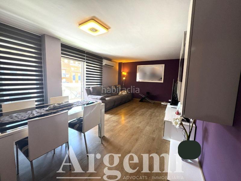 Foto 5663f466-e6c4-44eb-810f-688d7af498b7. Piso venta piso en Can Clos-Pinetons Ripollet