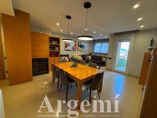 Piso en Santa Perpètua de Mogoda. Espectacular piso en el centro de santa perpètua de mogoda